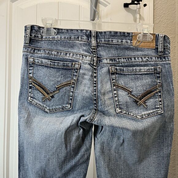 Vanity Jeans Light Wash Womens Size 27WX34L Wide Flare Leg Boot Cut - Picture 5 of 8